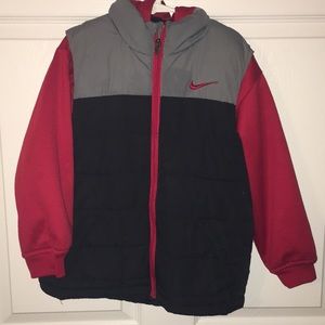 Boy Nike red black jacket size 6